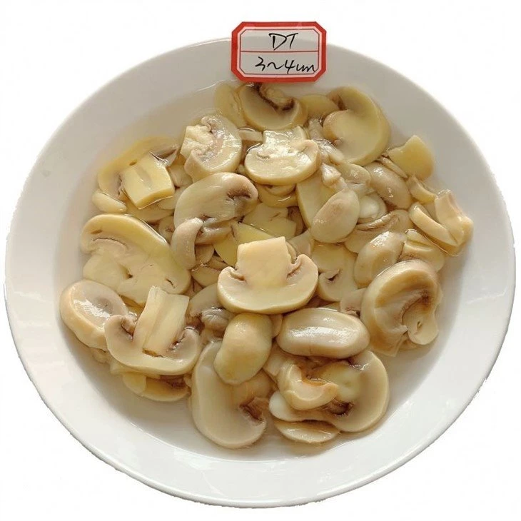 Pickled sliced white mushroom in drums